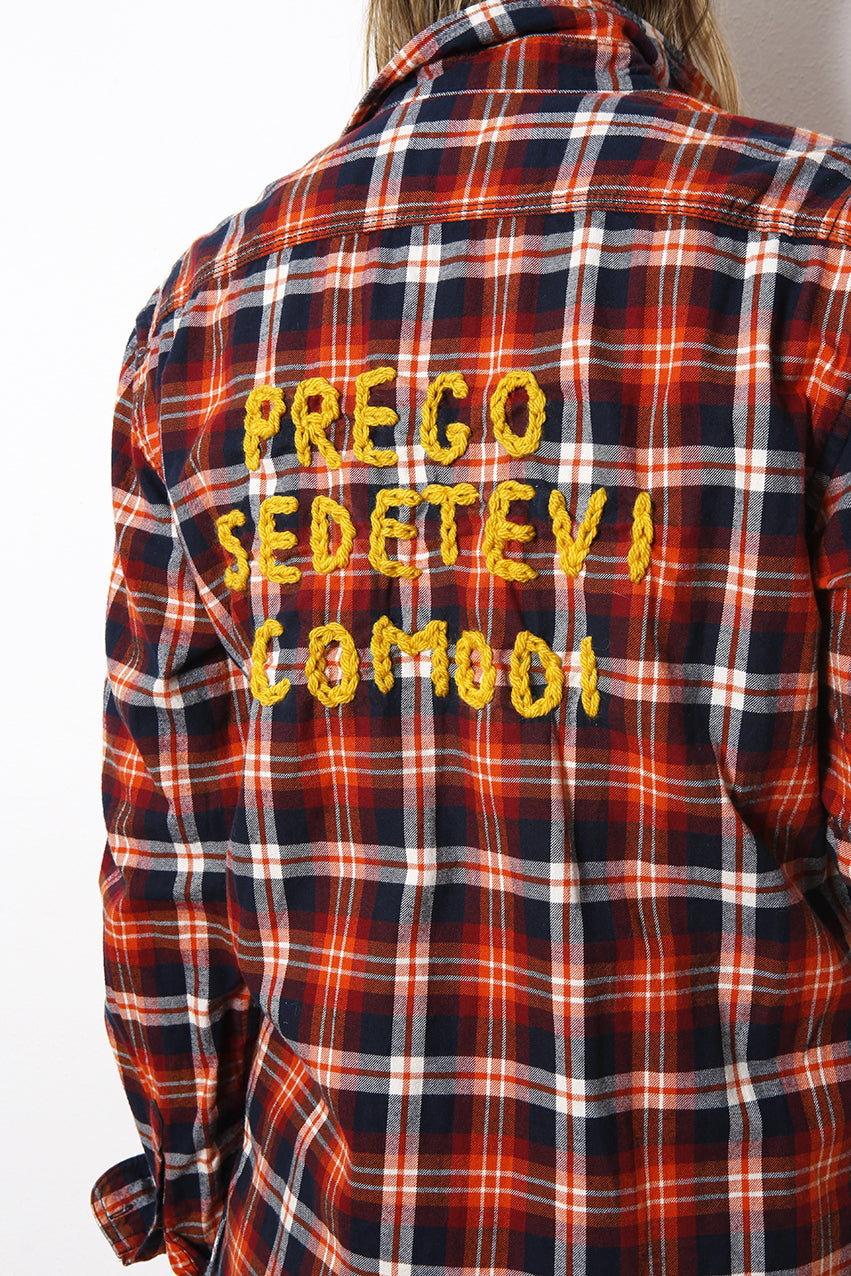 Prego sedetevi comodi